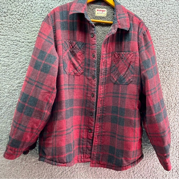 Vtg Wrangler Authentics Red Black Flannel Jacket Outdoor Men Sz Med Outdoor - Picture 1 of 9